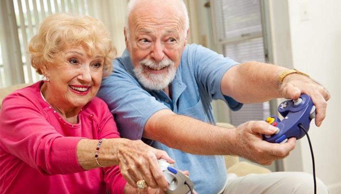 Study shows video games could cut dementia risk in seniors