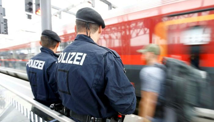 Migrant boy, 11, commits suicide in Austria