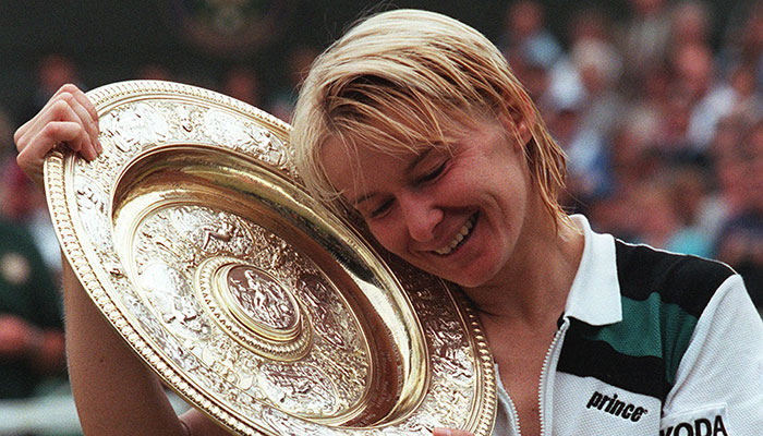 Former Wimbledon champion Jana Novotna dies aged 49: WTA