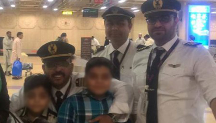 Hailed as hero, PIA pilot saves passengers from possible tragedy