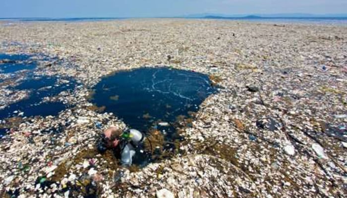 ‘Trash islands’ off Central America indicate ocean pollution problem