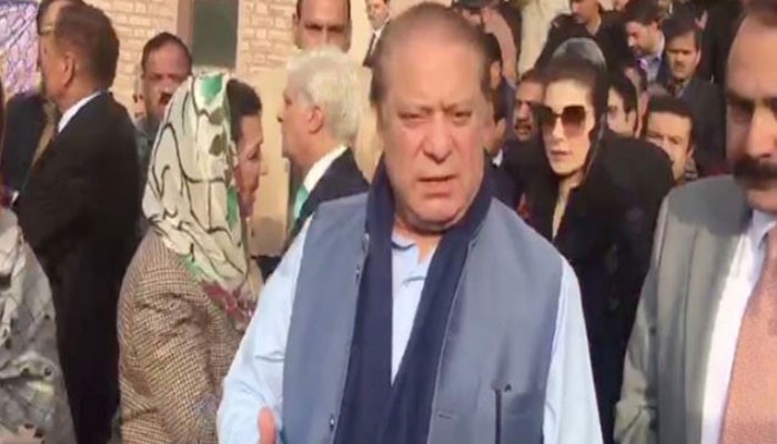 Displeased Nawaz questions ministers over failed Faizabad operation