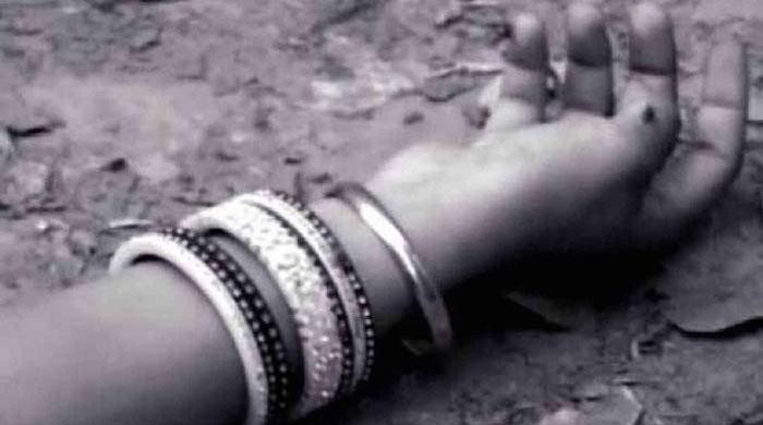 Two jirga members confess to ‘honour killing' of Karachi couple 