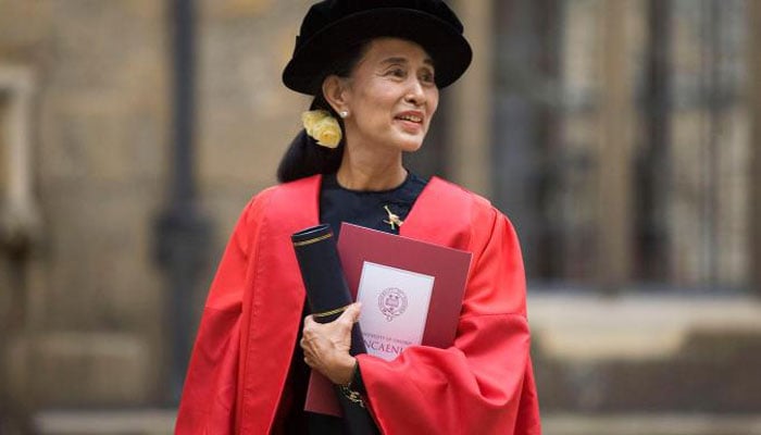 Oxford strips Suu Kyi of city’s freedom over Rohingya crisis 