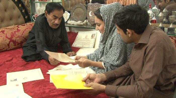 Pashto drama actors work at hotels, shops to make ends meet