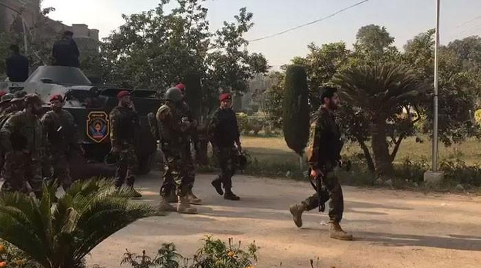 Nine martyred, 30 injured in attack on Agriculture Directorate in Peshawar 