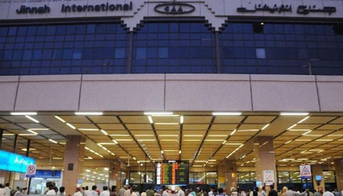 Two passengers held for illegally carrying 3kg gold at Karachi airport