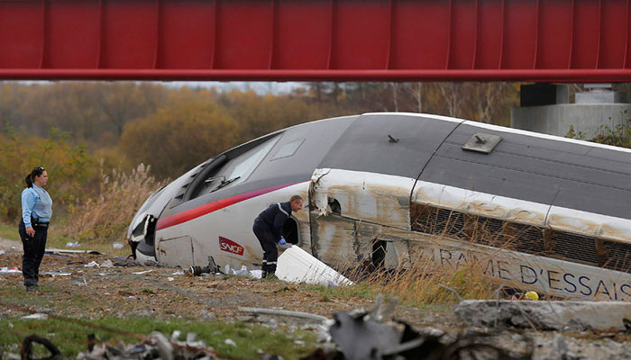 Train collides with school bus in southern France: local townhall