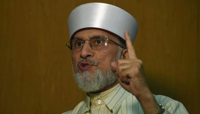 Can have Zardari, Imran seated on either side: Qadri