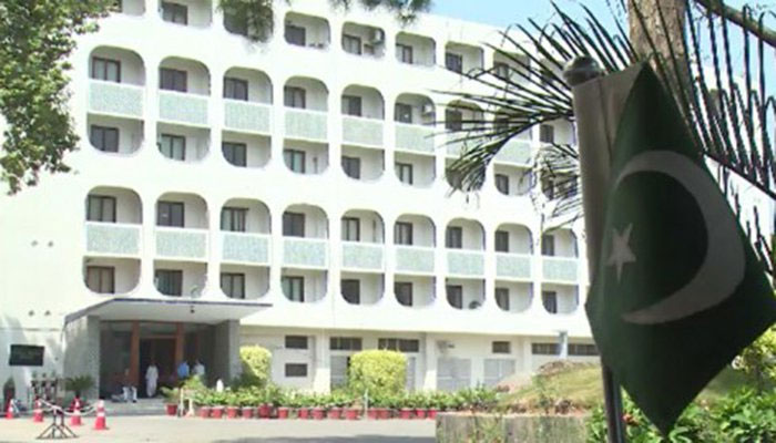 FO summons acting Indian DHC, records protest over ceasefire violations