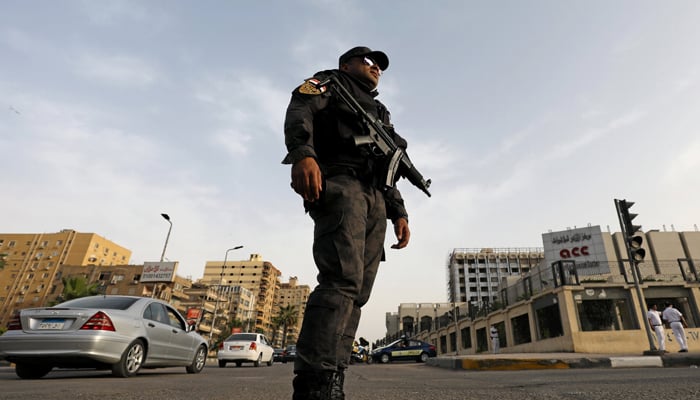 Extremists kill two in bank attack in Egypt's Sinai: security sources