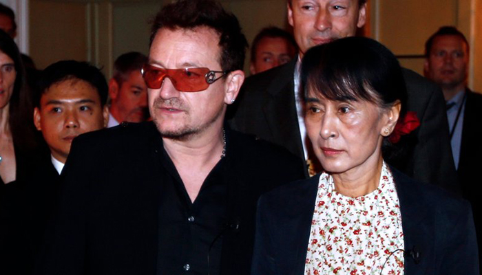 Bono calls on Suu Kyi to quit over deadly campaign against Rohingya Muslims 