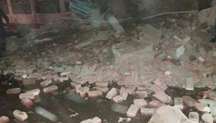 At least six killed in Attock hospital cylinder blast