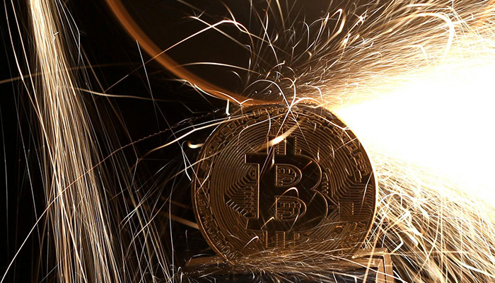 Bitcoin drops below $15,000 as South Korea reviews accounts