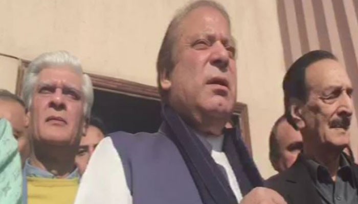 Differences with some judges, not Supreme Court: Nawaz