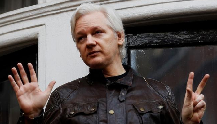 Ecuador says exploring mediation to solve Assange standoff