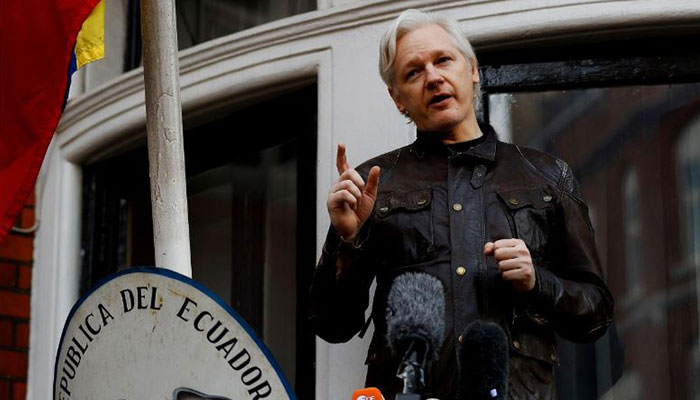 Ecuador gives Assange citizenship, seeks solution with Britain