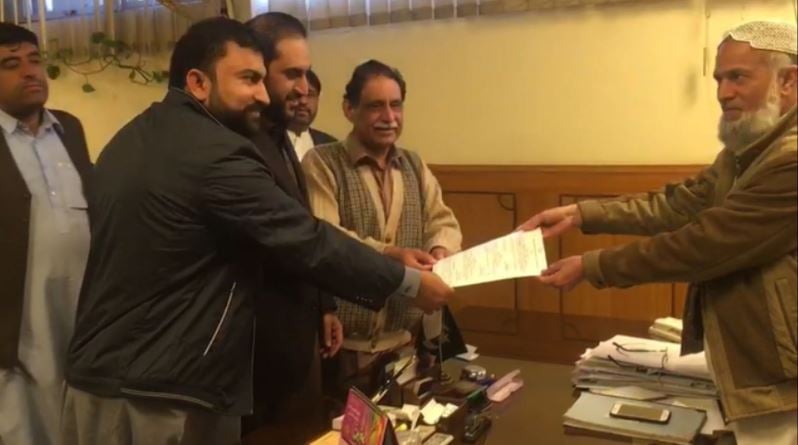 Abdul Quddus Bizenjo submits nomination papers for Balochistan CM 