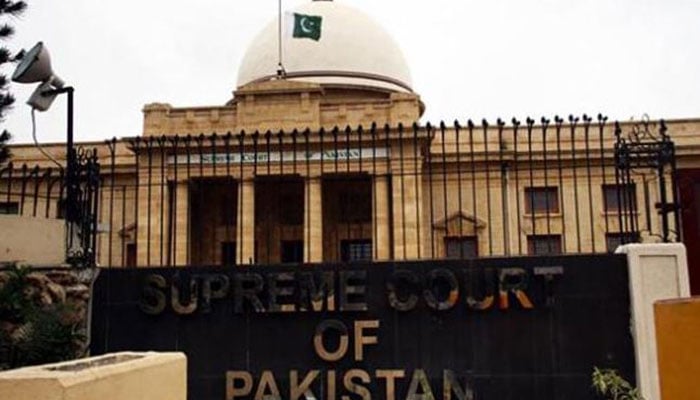 CJP vows to end 'tanker mafia', permits six-storey buildings in Karachi