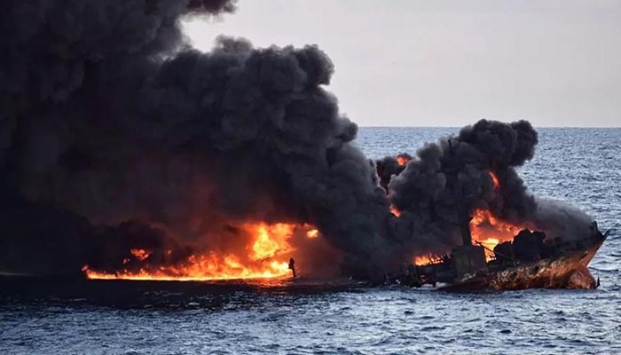 No survivors as Iranian tanker sinks engulfed in flames