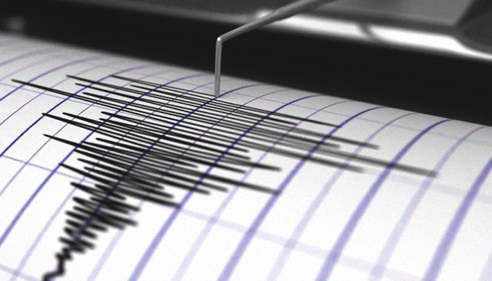 Earthquake rattles Greece, felt in Athens