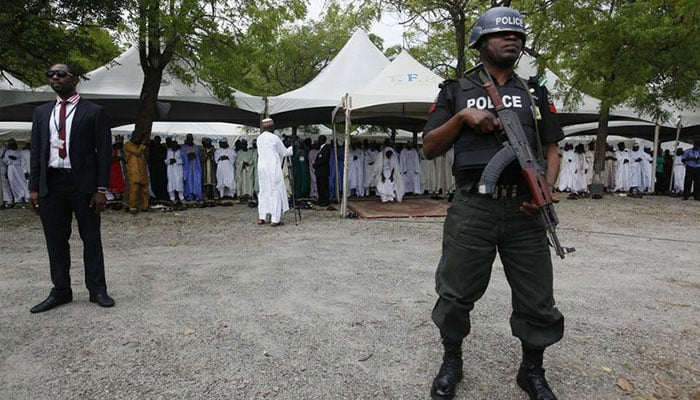 Kidnappers abduct two Americans, two Canadians in Nigeria; two police killed