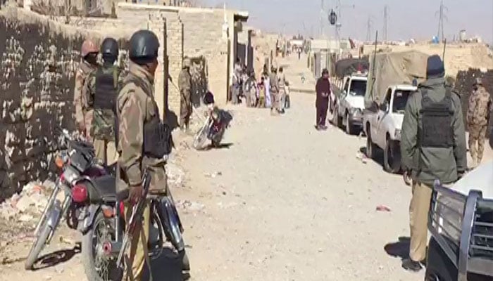 Female polio worker, daughter gunned down in Quetta 