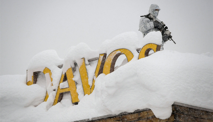Davos-bound bosses very upbeat on world economy: survey