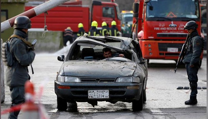 11 soldiers killed as militants attack army post near Kabul military academy 