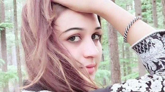 Stage actress Sunbul shot dead in Mardan