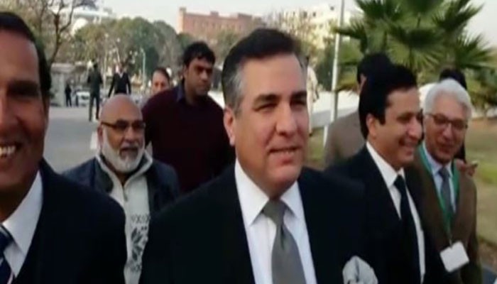SC issues show-cause notice to Daniyal Aziz in contempt case 