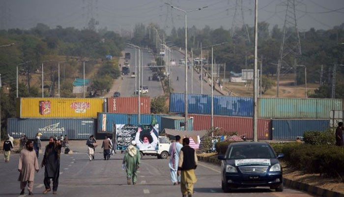 Faizabad dharna case: IHC reiterates contempt warning as government’s delaying tactics continue