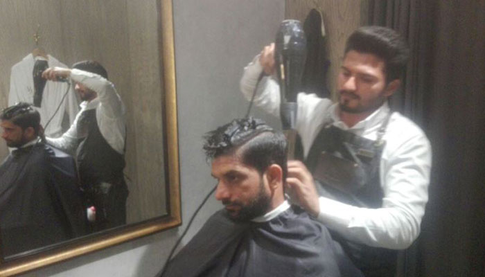 Lahore Qalandars enjoy grooming session ahead of PSL