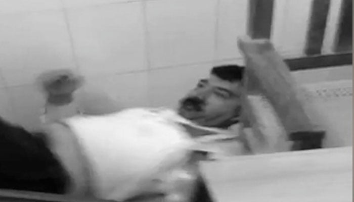 Nurses beat up doctor in Mirpur Khas over alleged harassment