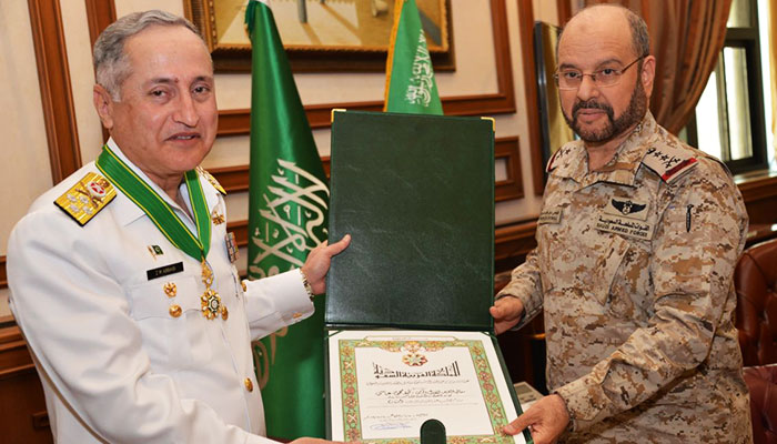 Naval chief awarded medal in Saudi Arabia