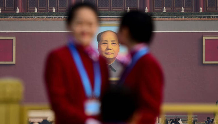In China, an eye-roll goes viral, censors put a lid on it