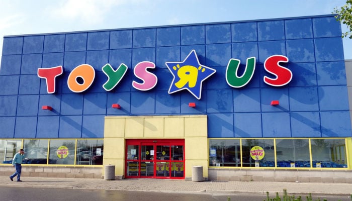 Iconic Store Toys 'R' Us to Shut Up Shop in UK