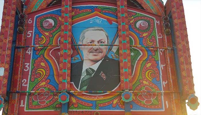 Pakistani truck art features Turkish president