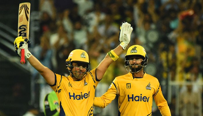 Time for Umar to a take a leaf out of Kamran Akmal's book, says McCullum