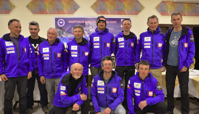 Polish Ice Warriors recall defeat by Pakistan´s 'Savage Mountain'