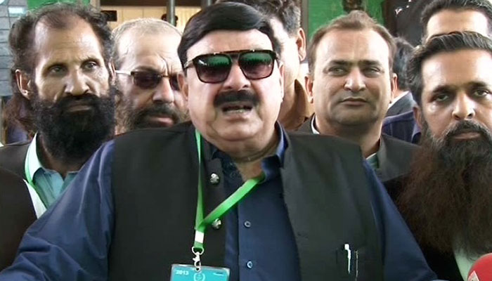 SC reserves verdict on disqualification petition against Sheikh Rasheed 
