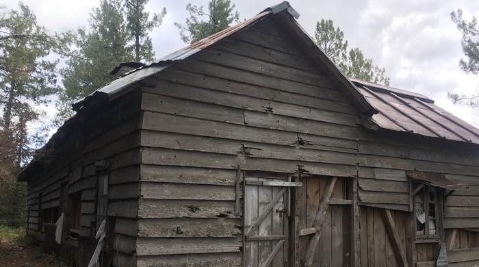 Rest houses in Galiyat crumbling to nonexistence 