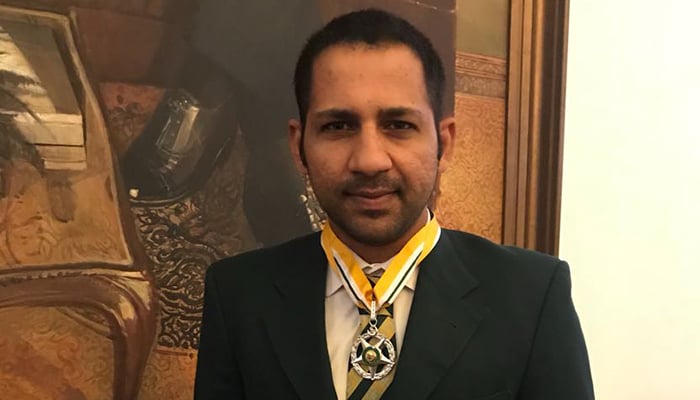 Sarfraz becomes youngest Pakistani cricketer to receive Sitara-e-Imtiaz