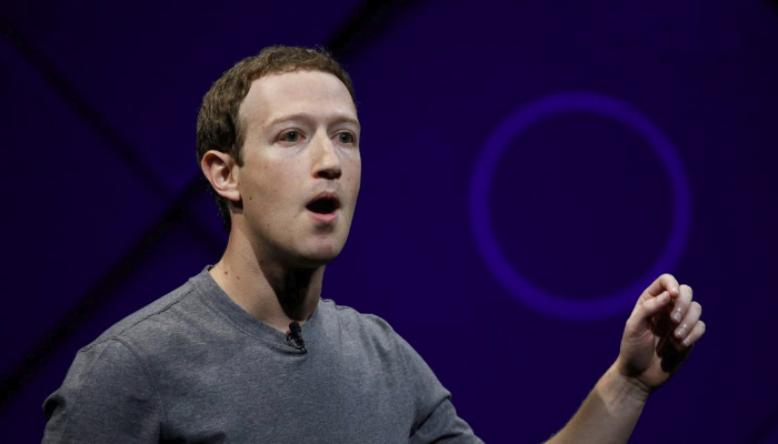 US lawmakers formally ask Facebook CEO to testify on user data