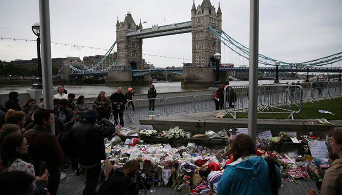 London murder rate overtakes New York as stabbings surge