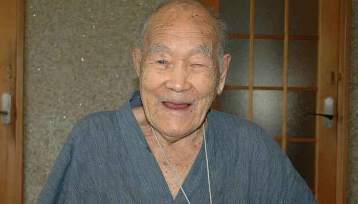 Japanese confirmed as world´s oldest living man aged 112