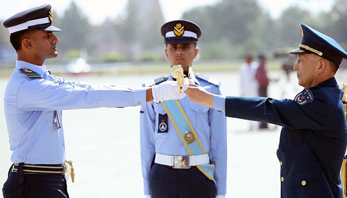 Chinese air chief attends PAF passing out parade at Asghar Khan Academy