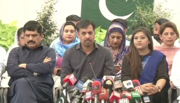 Sattar should clarify Kamal's accusations, says Khalid Maqbool