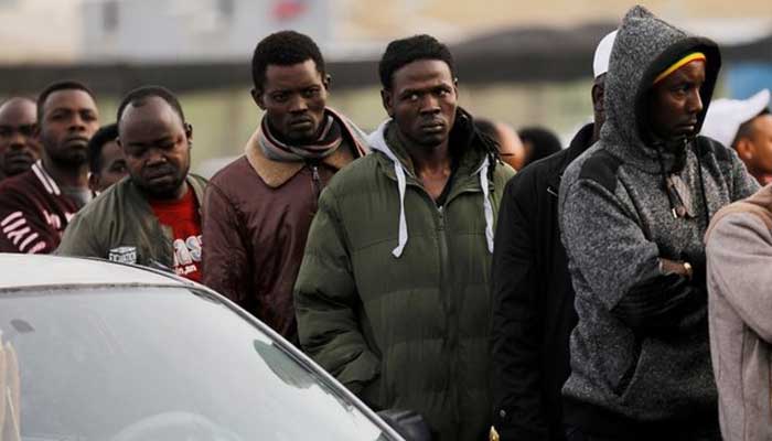 Israel to free 200 African migrants awaiting deportation