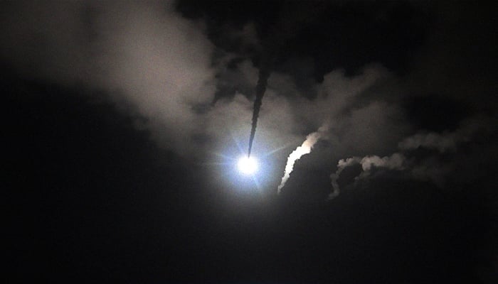 Iraq launches airstrikes on IS positions inside Syria